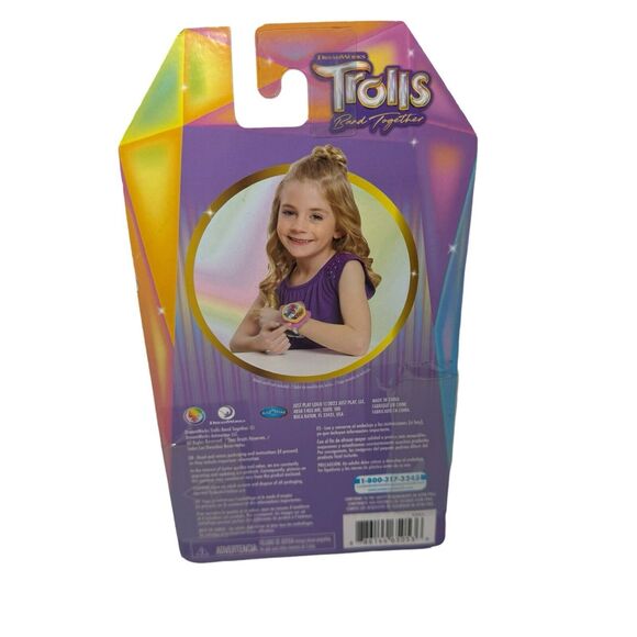 DreamWorks Trolls Band Together 9" Hug Time Talking Bracelet Light & Sound - Picture 7 of 10